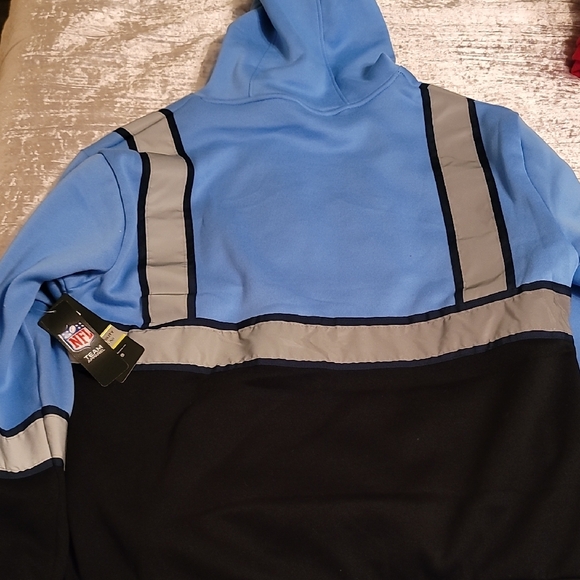 NWT Tennessee Titans High-Visibility Thick Hoodie - Picture 5 of 7